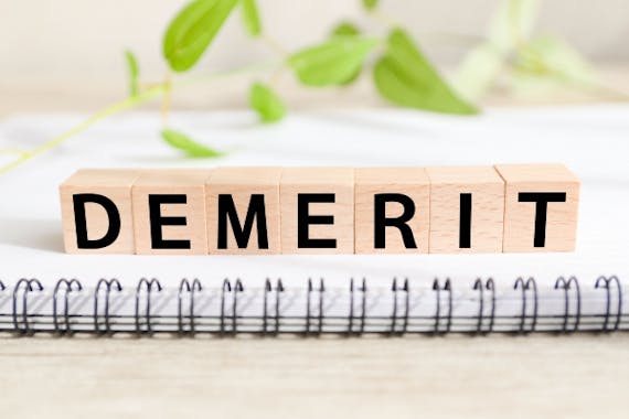 徹底解説 だからアメックスグリーンはかっこいい 一般カード クレジットカード おすすめクレカランキング 比較情報メディア 徹底解説 だからアメックスグリーンはかっこいい 一般カード クレジットカード おすすめクレカランキング 比較情報メディア