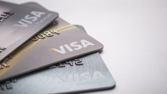 かっこいい大人のためのクレジットカードランキング ステータス ランク デザイン おすすめクレジットカード比較 クレジットカード おすすめ クレカランキング 比較情報メディア